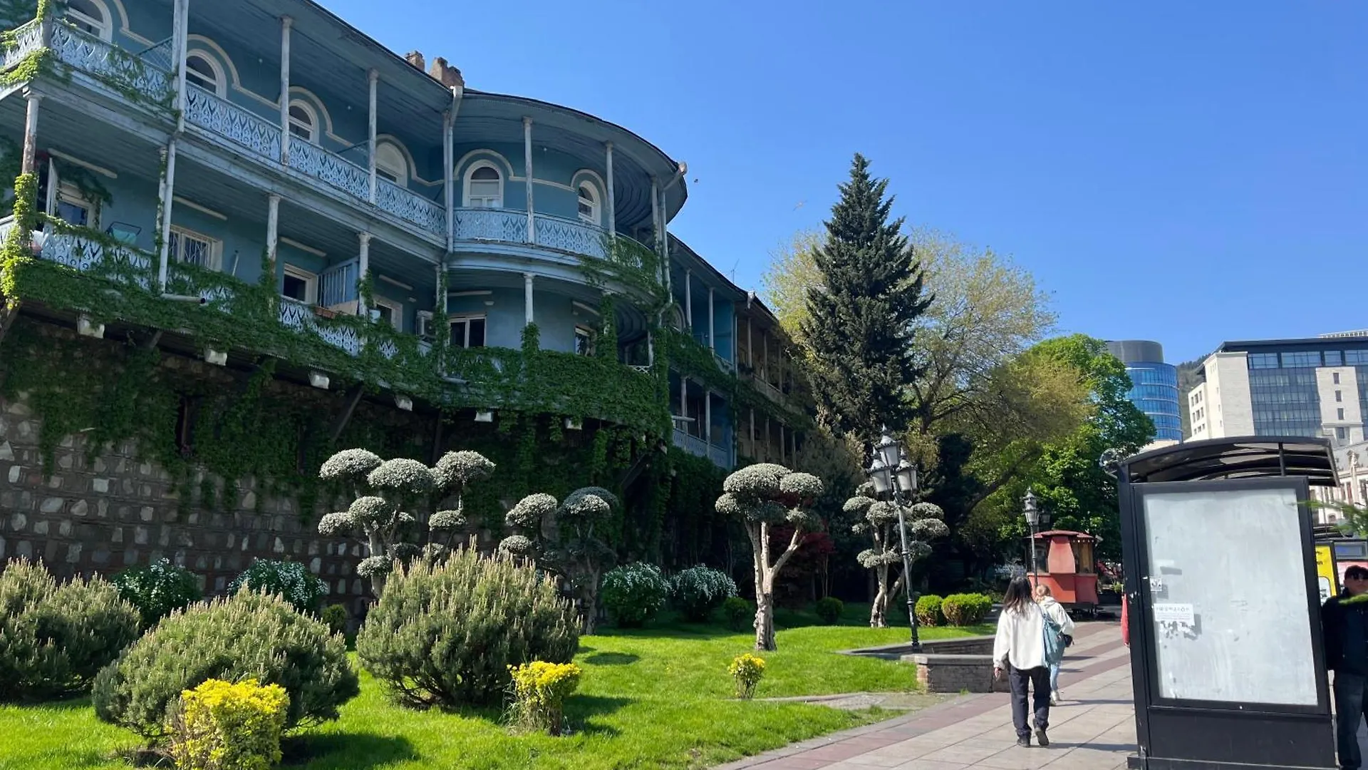 Apartment In Old Tbilisi Orbeliani Square